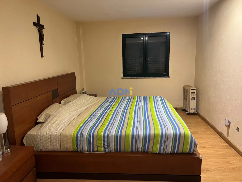 Moradia T4 para Venda em Salgueiro do Campo Foto 10