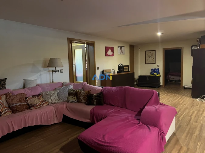 Moradia T4 para Venda em Salgueiro do Campo Foto 7