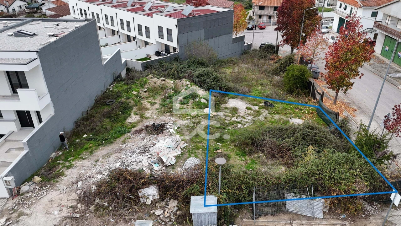 Terreno para Venda em Santa Cruz/Trindade e Sanjurge Foto 7