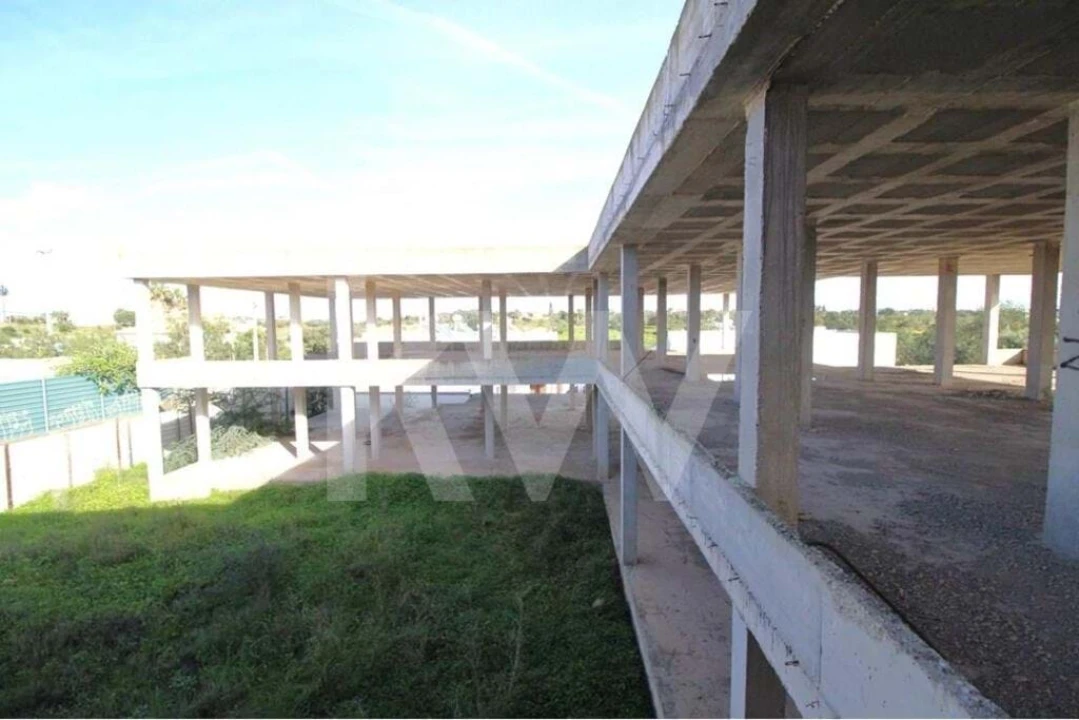 Negócio para Venda em Ferreiras Foto 4