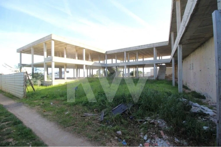 Negócio para Venda em Ferreiras Foto 3