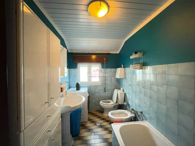 Apartamento T2 para Venda em Manteigas (Santa Maria) Foto 8