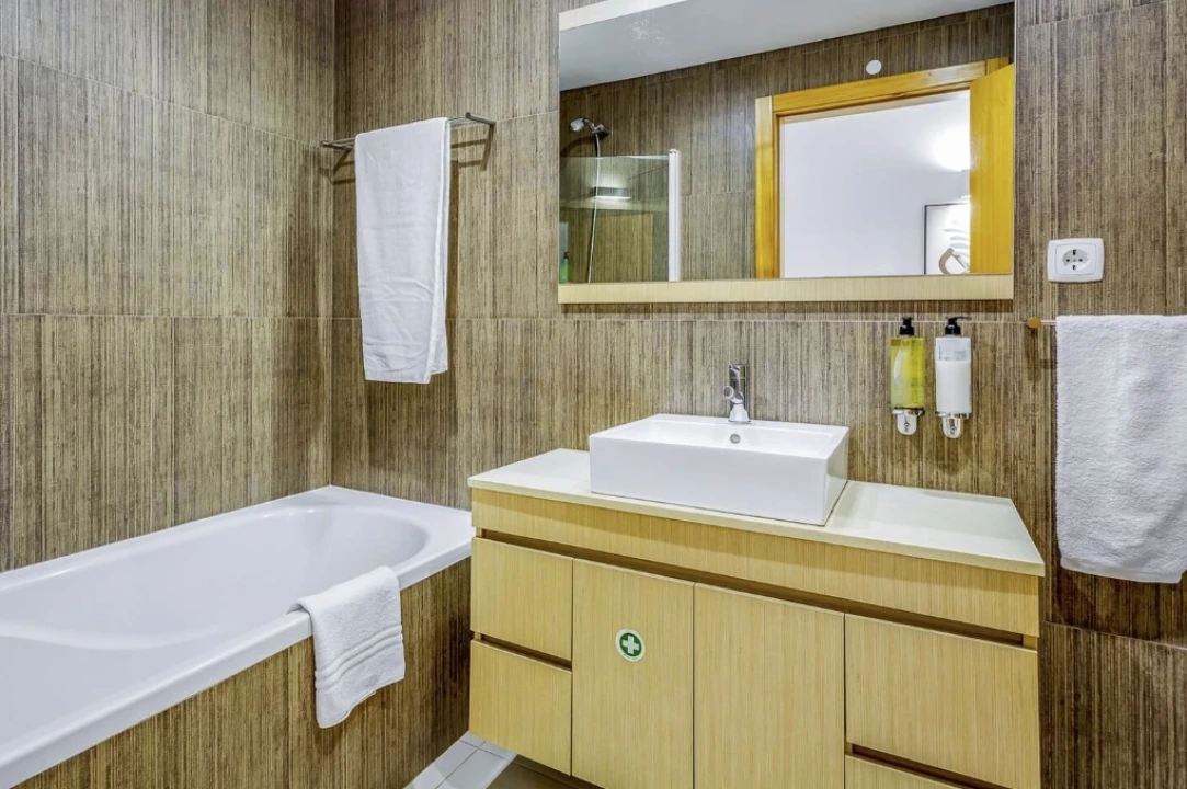 Apartamento T2 para Arrendamento em Mexilhoeira Grande Foto 15