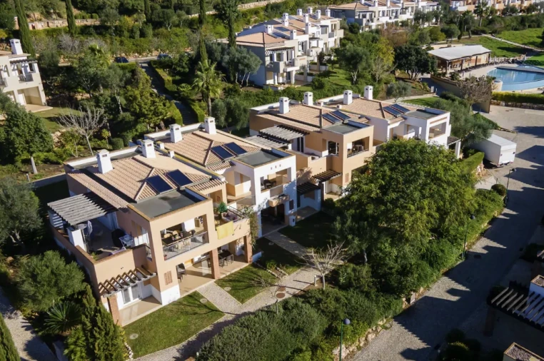 Apartamento T2 para Arrendamento em Mexilhoeira Grande Foto 27