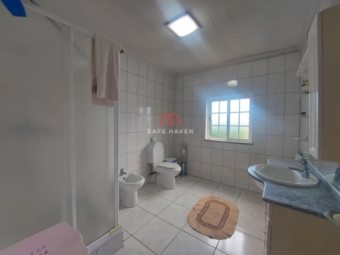 Moradia T5 para Venda em Ribafeita Foto 10