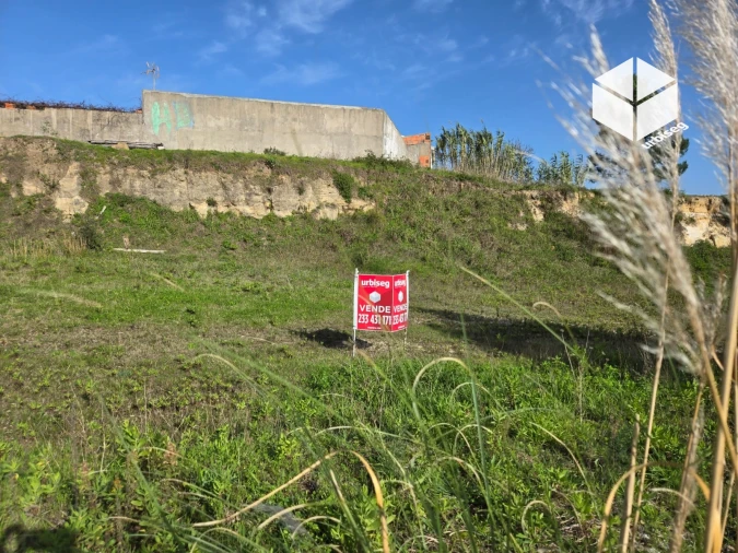 Terreno para Venda em Tavarede Foto 3