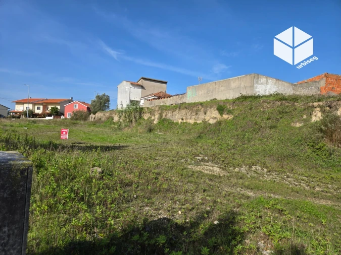 Terreno para Venda em Tavarede