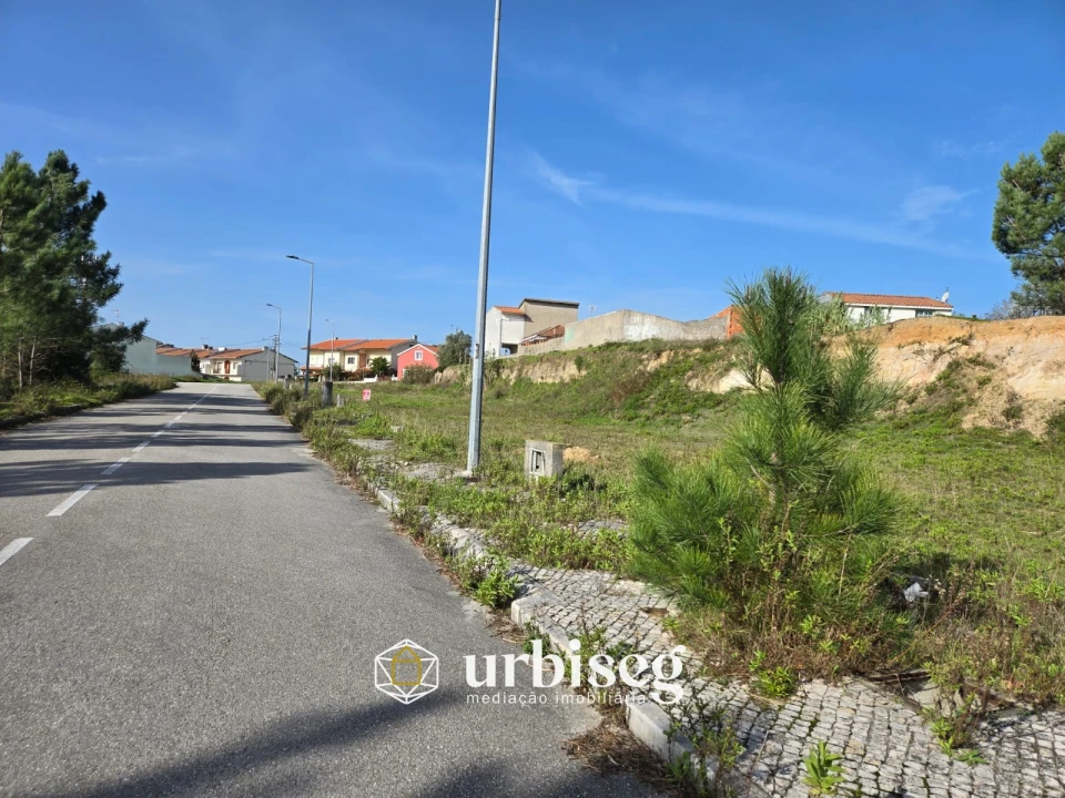 Terreno para Venda em Tavarede Foto 5
