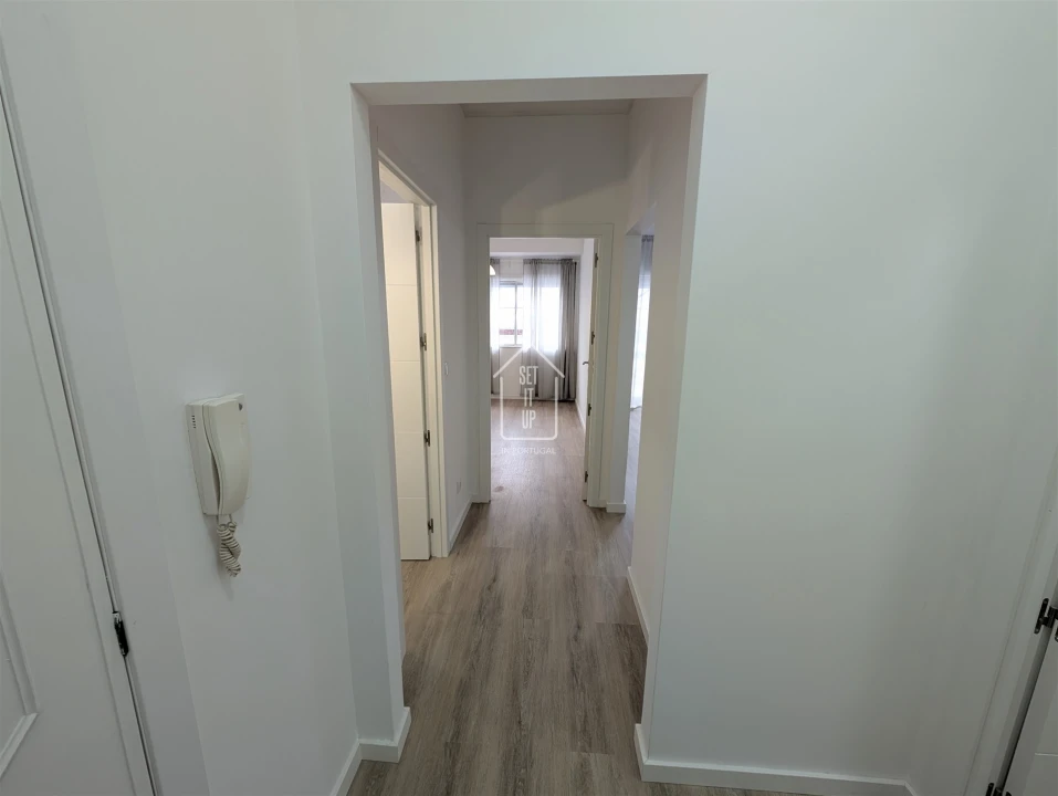 Apartamento T1 para Venda em Bonfim Foto 11