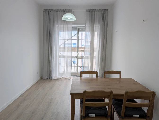 Apartamento T1 para Venda em Bonfim Foto 3