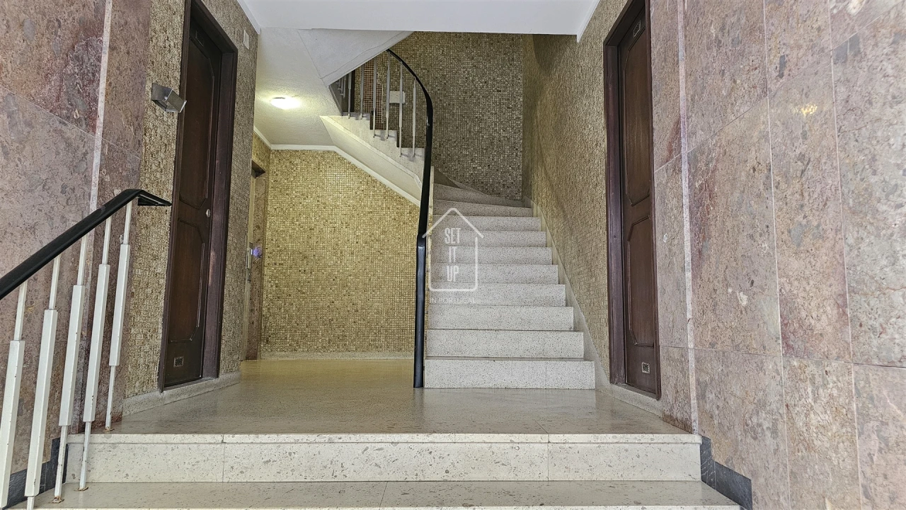 Apartamento T1 para Venda em Bonfim Foto 17