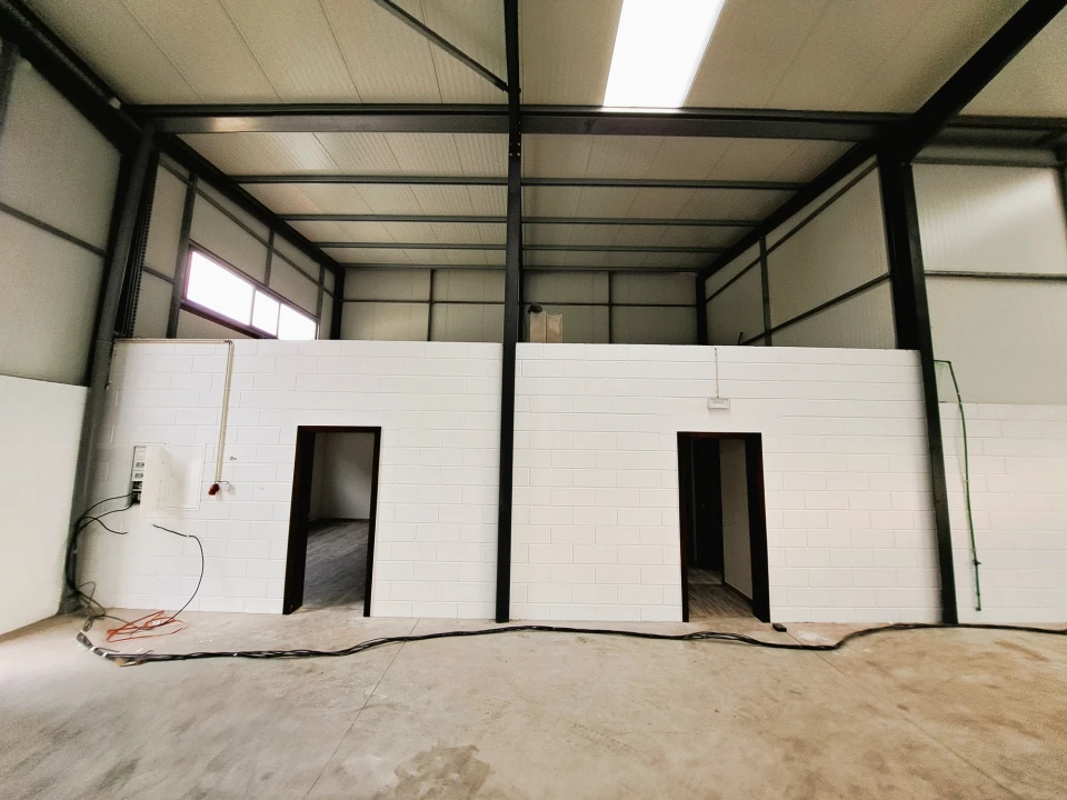 Armazém para Venda em Oleiros Foto 4