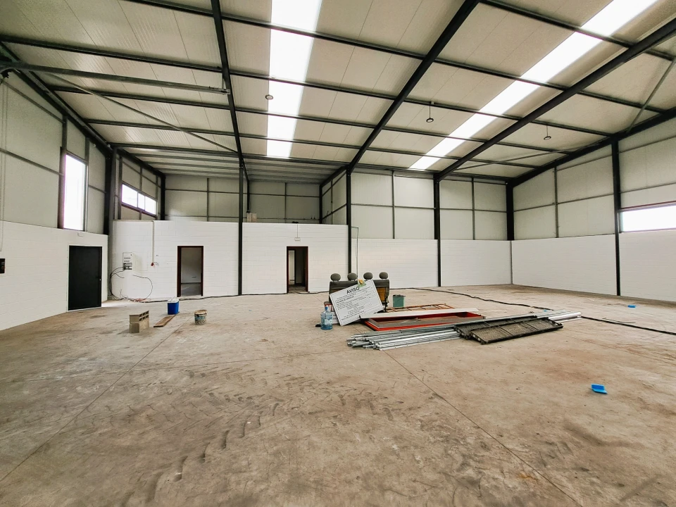 Armazém para Venda em Oleiros Foto 3