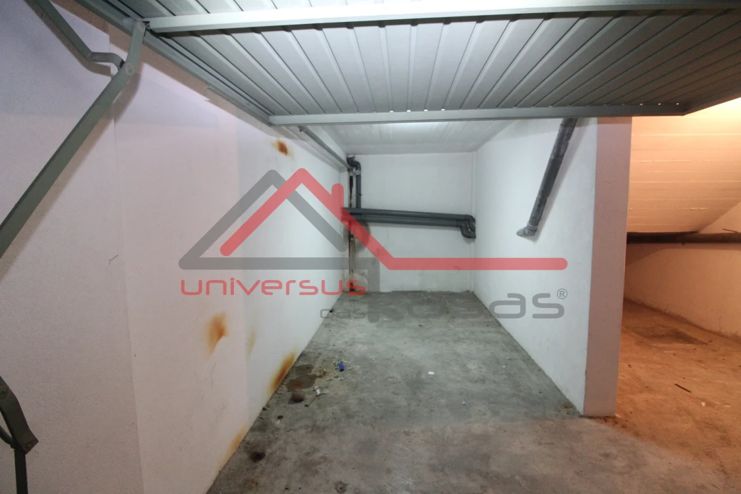 Garagem para Venda em União das Freguesias de Setúbal Foto 7