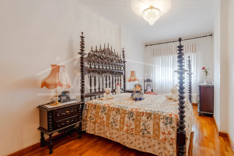 Apartamento T1 para Venda em Massamá e Monte Abraão Foto 7