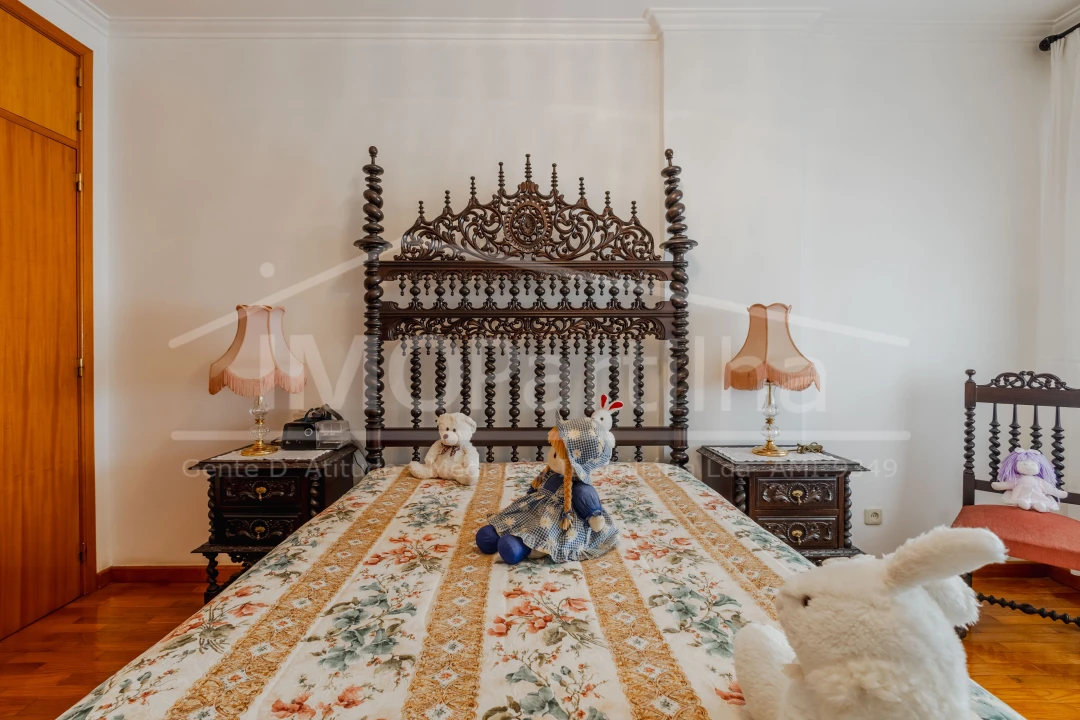 Apartamento T1 para Venda em Massamá e Monte Abraão Foto 11