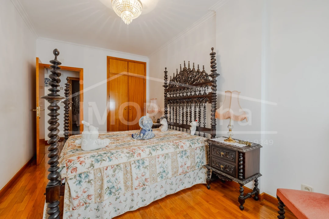 Apartamento T1 para Venda em Massamá e Monte Abraão Foto 10