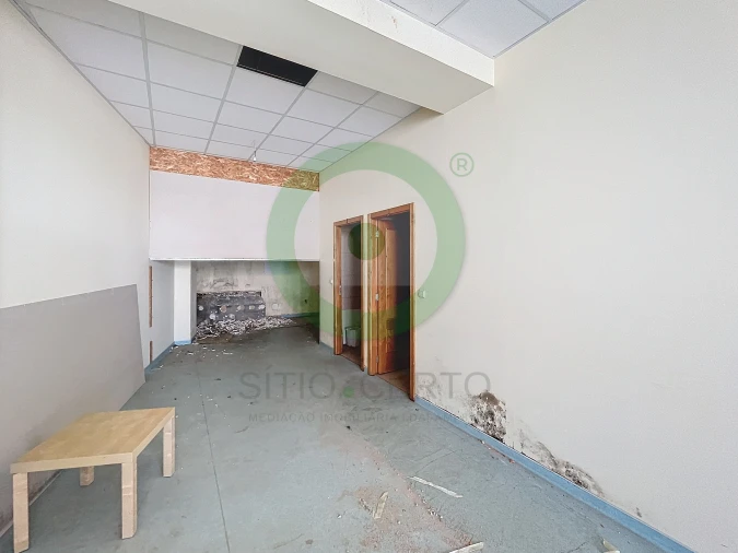 Loja para Venda em Valpaços e Sanfins Foto 3