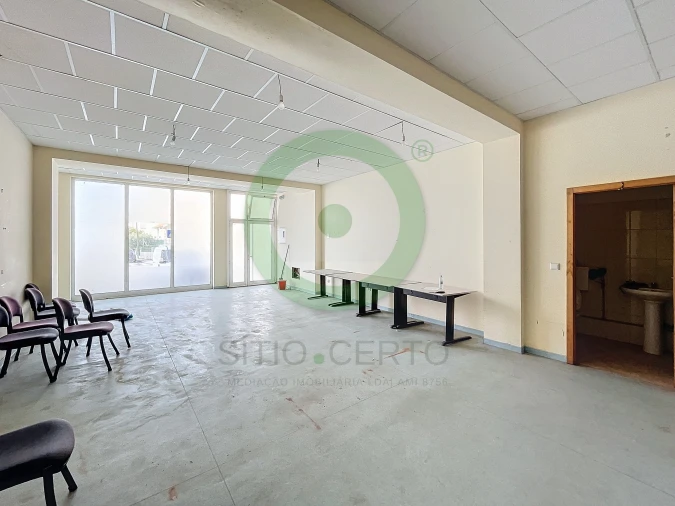 Loja para Venda em Valpaços e Sanfins Foto 2