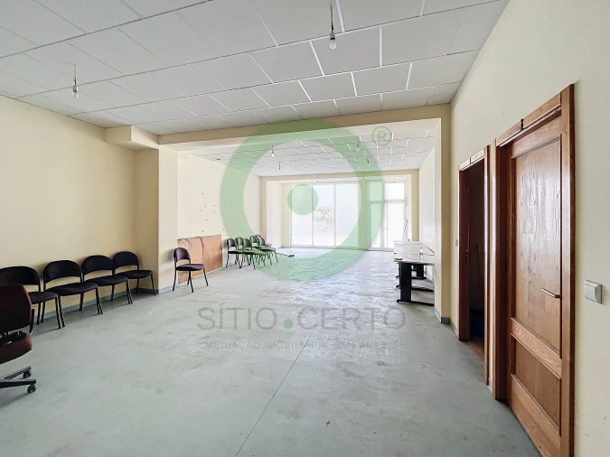 Loja para Venda em Valpaços e Sanfins Foto 5