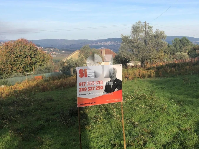 Terreno para Venda em Paços Foto 13