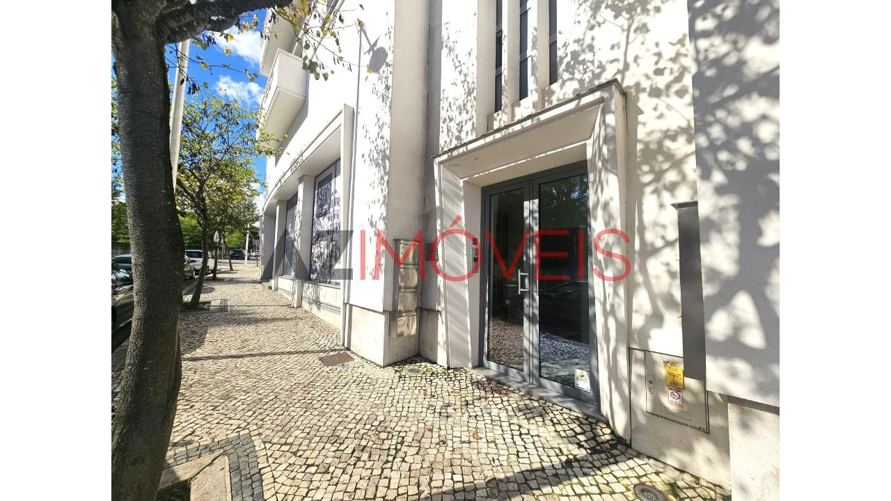 Negócio para Arrendamento em Leiria, Pousos, Barreira e Cortes Foto 1