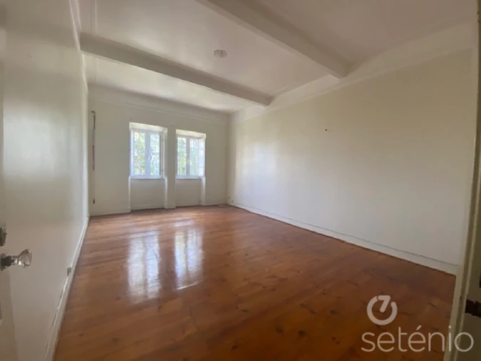 Apartamento T2 para Venda em Estrela Foto 3