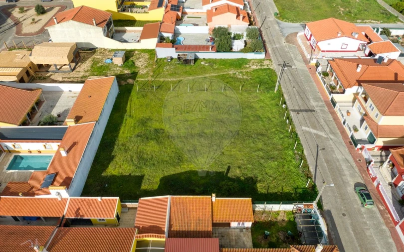 Terreno para Venda em Benfica do Ribatejo Foto 6