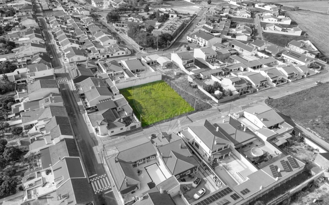 Terreno para Venda em Benfica do Ribatejo Foto 16