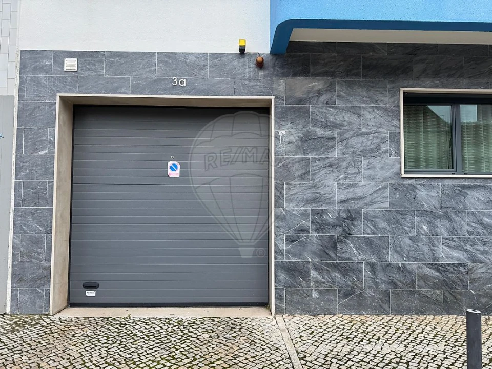 Garagem para Venda em Alto do Seixalinho, Santo André e Verderena Foto 2