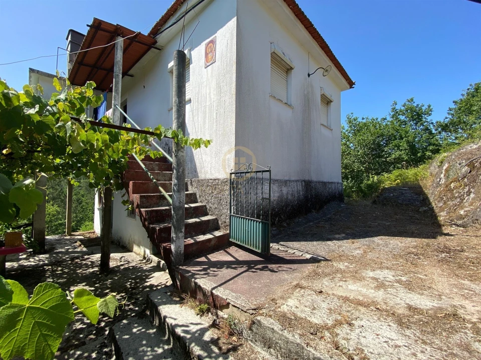 Moradia T3 para Venda em Sul Foto 29