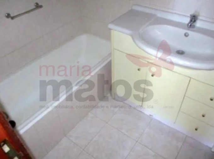 Prédio para Venda em Peniche Foto 6