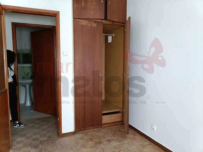 Prédio para Venda em Peniche Foto 16