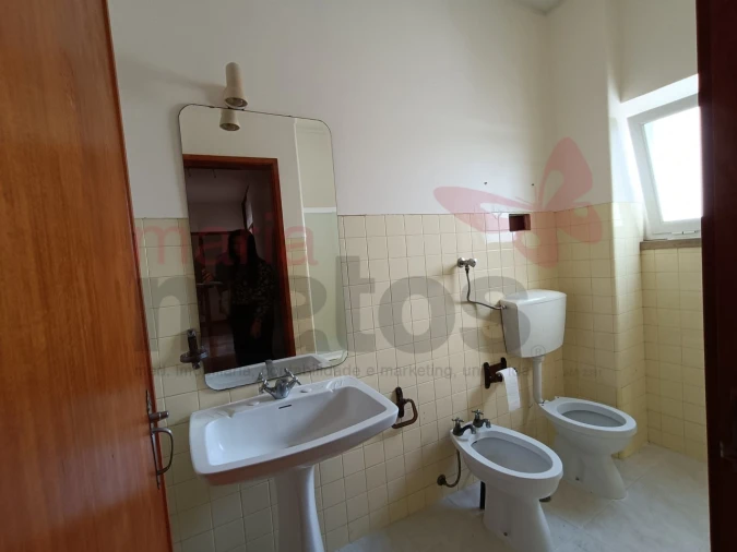 Prédio para Venda em Peniche Foto 25