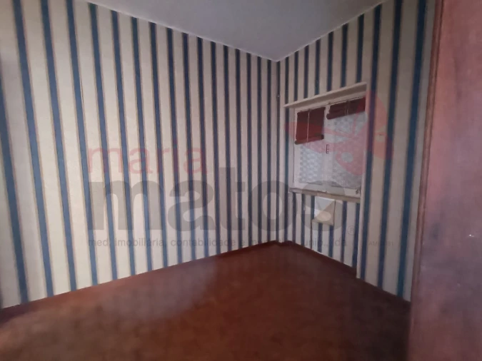 Prédio para Venda em Peniche Foto 28