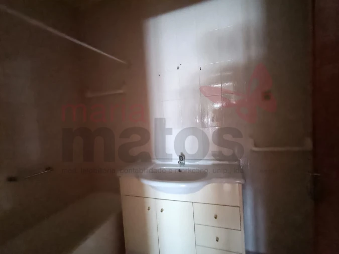 Prédio para Venda em Peniche Foto 30