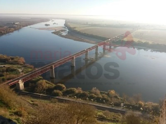 Negócio para Venda em Almeirim Foto 8