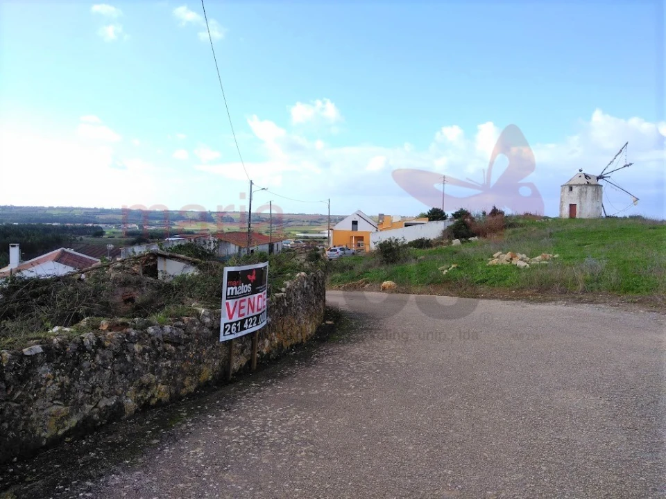 Terreno para Venda em São Bartolomeu dos Galegos e Moledo Foto 11