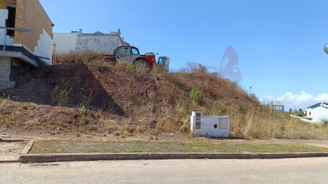 Terreno para Venda em Lourinhã e Atalaia