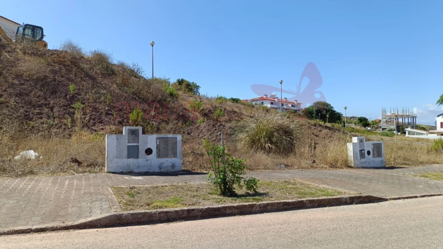 Terreno para Venda em Lourinhã e Atalaia Foto 3