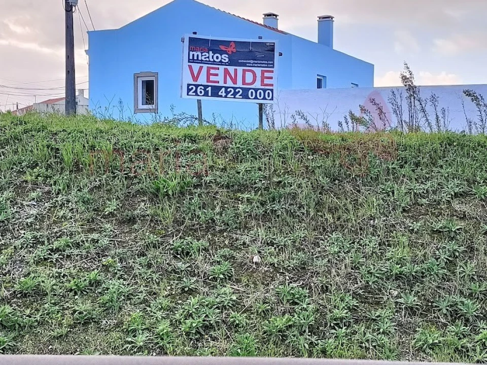 Terreno para Venda em Atouguia da Baleia Foto 1