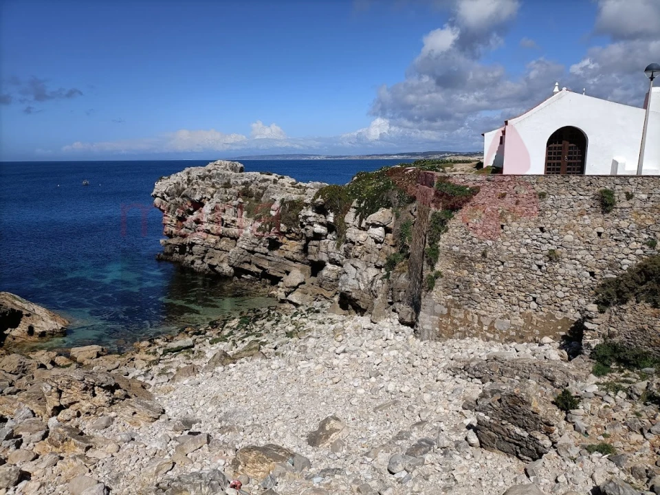 Terreno para Venda em Atouguia da Baleia Foto 3