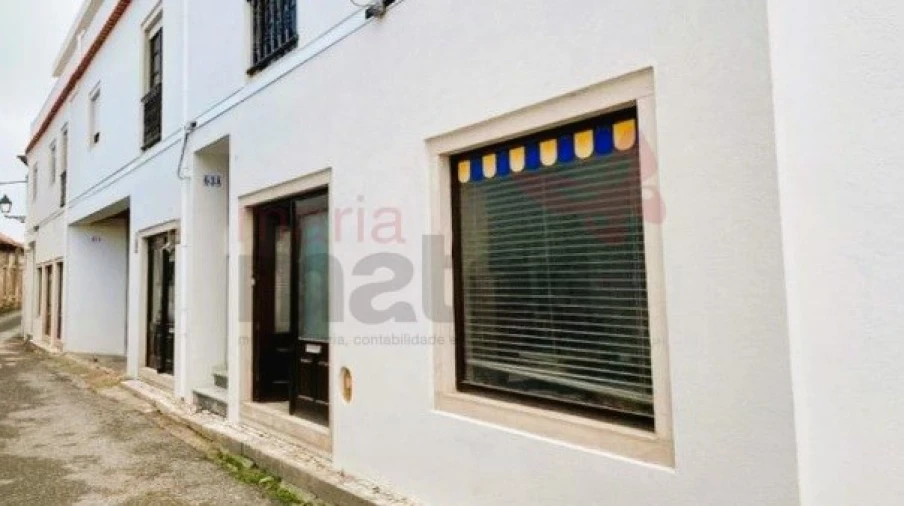 Loja para Venda em Lourinhã e Atalaia