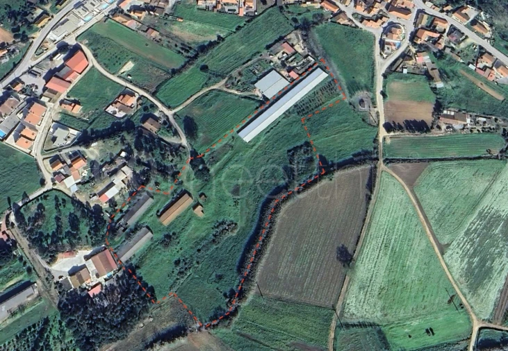 Armazém para Arrendamento em Ramalhal Foto 1