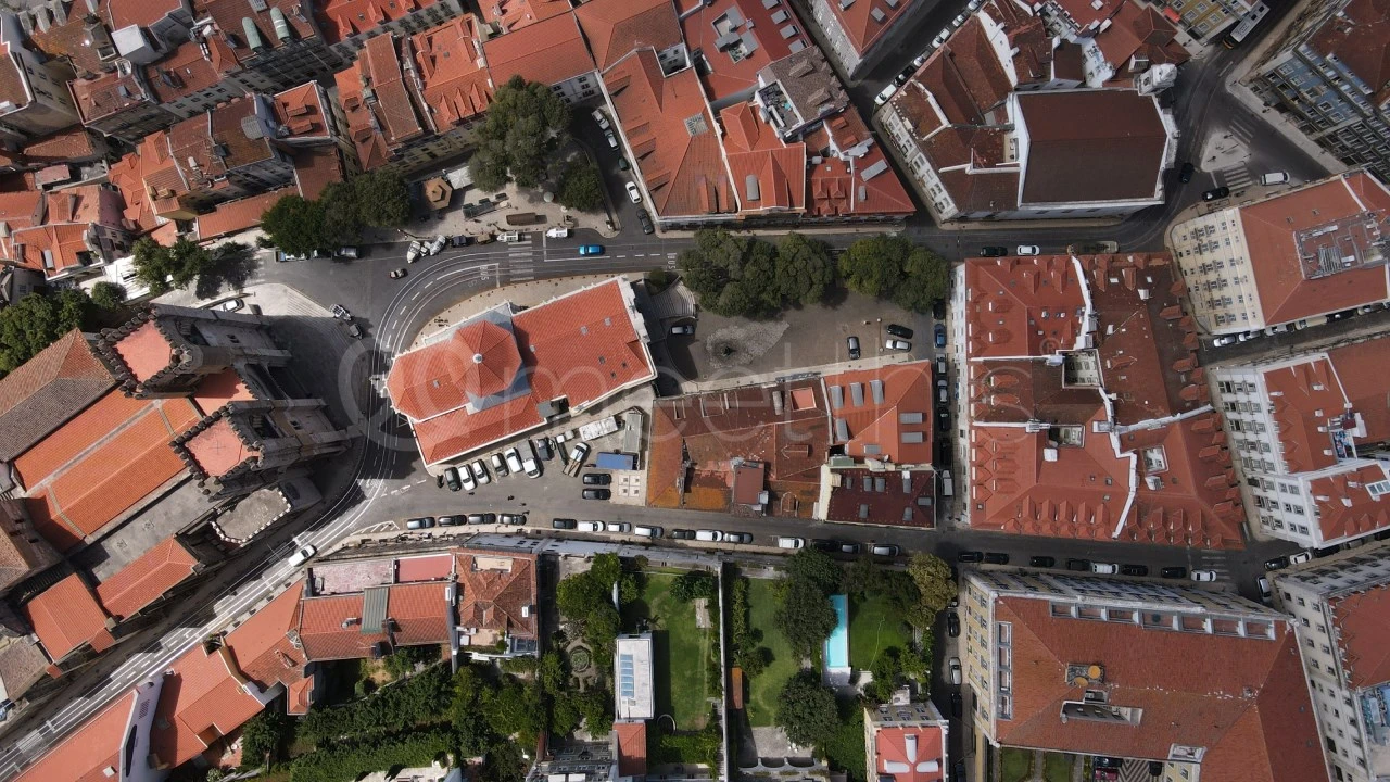 Prédio para Venda em Santa Maria Maior Foto 6