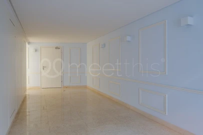 Apartamento T1 para Venda em Oeiras e São Julião da Barra, Paço de Arcos e Caxias