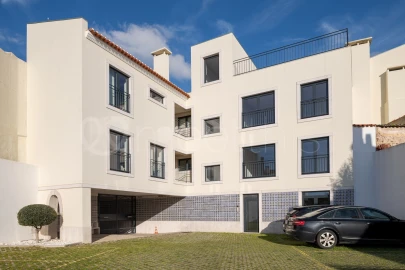 Apartamento T1 para Venda em Oeiras e São Julião da Barra, Paço de Arcos e Caxias