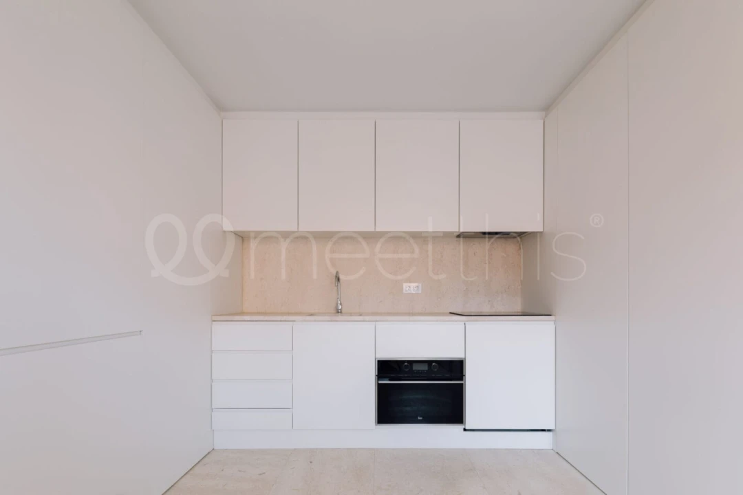 Apartamento T2 para Venda em Santa Maria Maior Foto 7