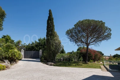 Moradia T9 para Venda em Alcabideche