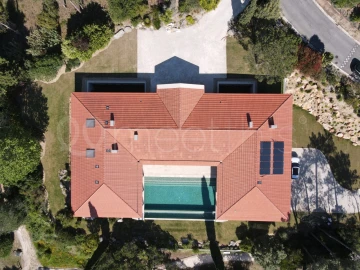 Moradia T9 para Venda em Alcabideche